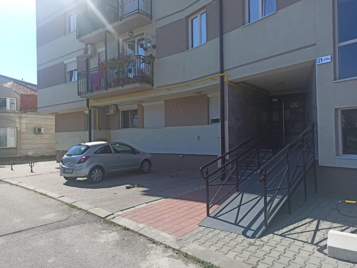 Djokic Apartments Kragujevac Luaran gambar